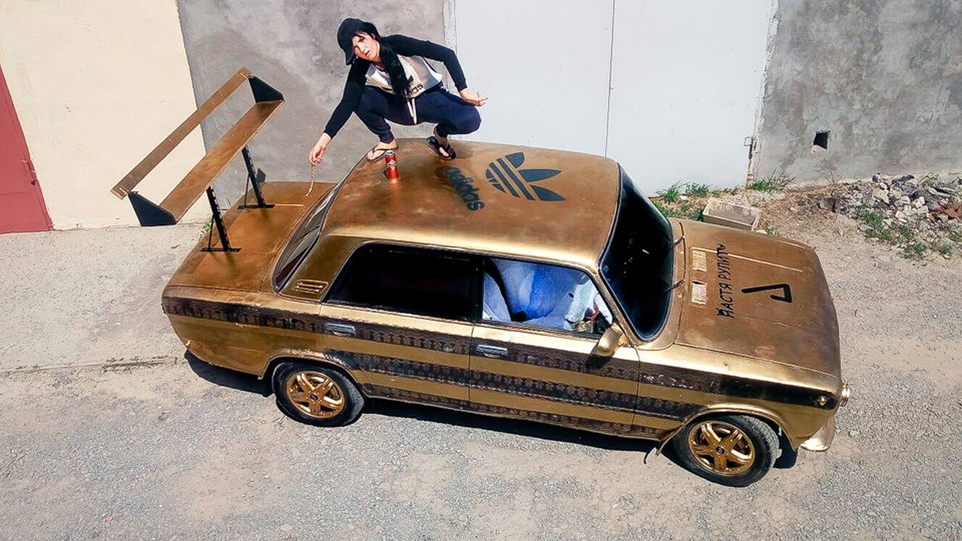 ロシア風 に飾られた車選 写真特集 ロシア ビヨンド