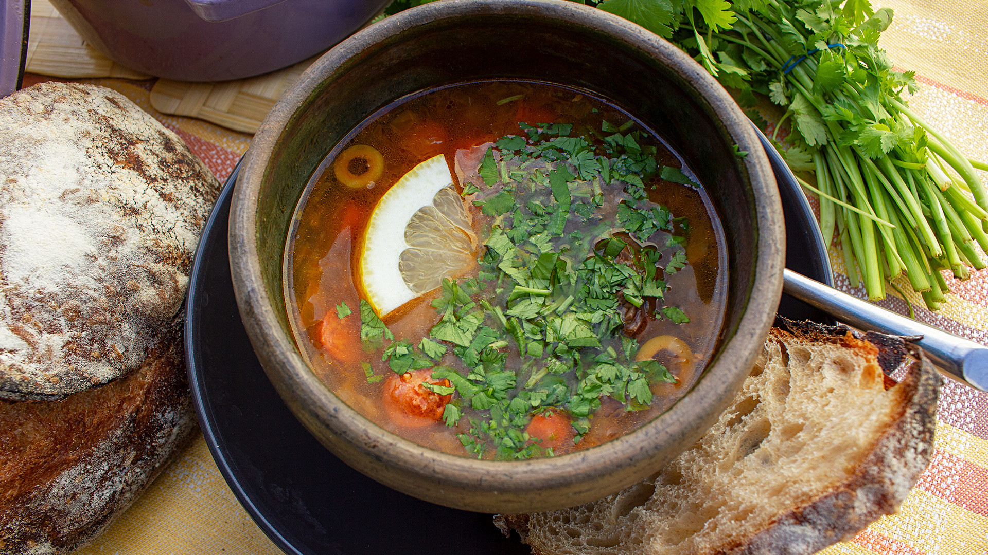 二日酔いにぴったりな村人のスープ ソリャンカの作り方 ロシア ビヨンド