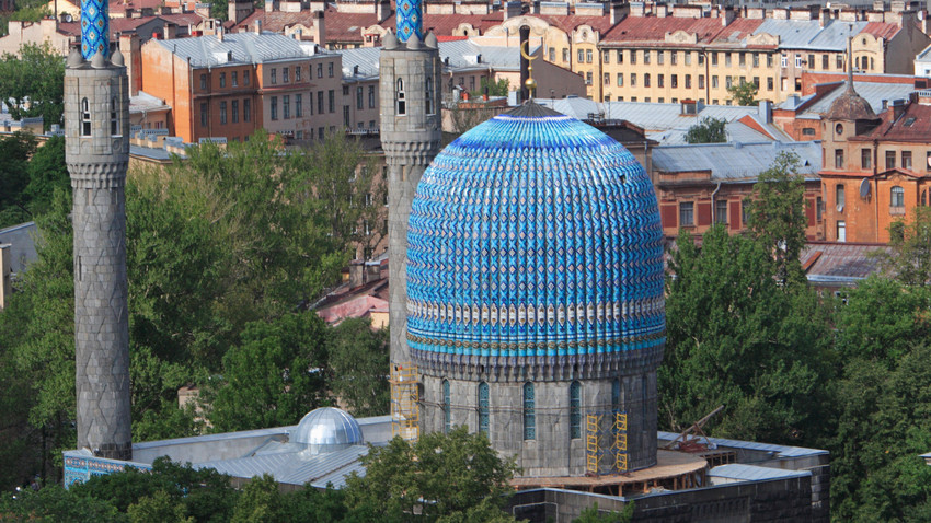 Masjid Biru Sankt Peterburg.