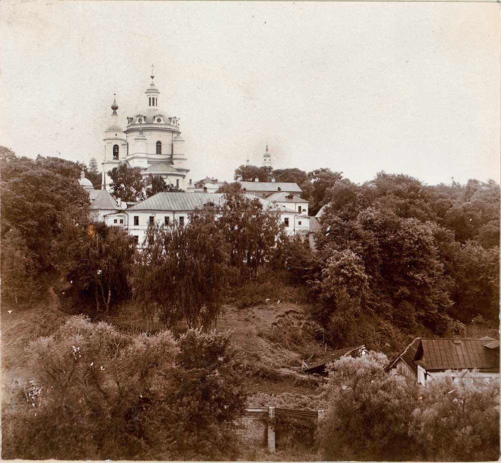 Convento di San Nicola-Chernoostrovskij. Chiostri, Cattedrale di San Nicola e Campanile. Vista sud-est. Estate 1912