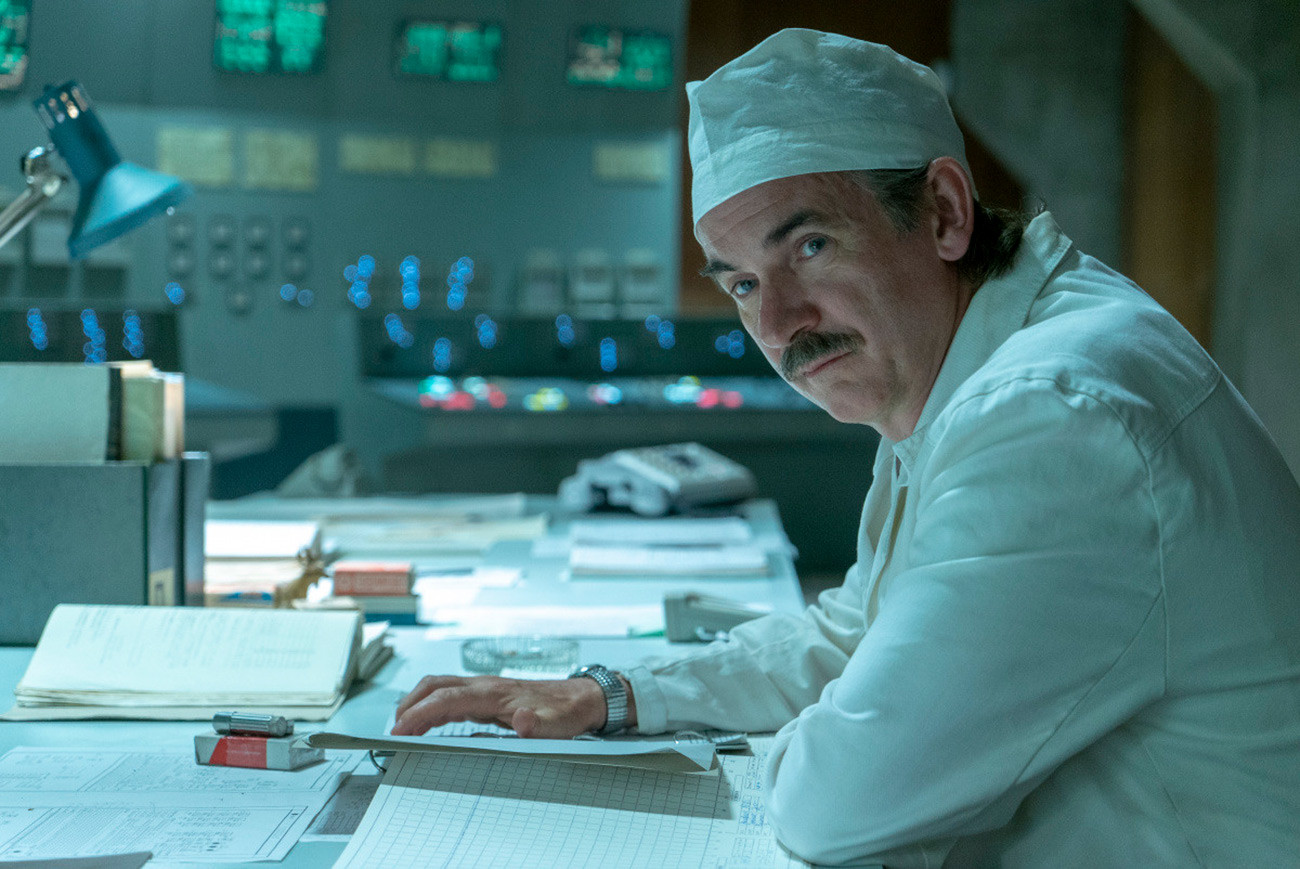 Paul Ritter als Anatoli Djatlow in der HBO-Miniserie „Chernobyl“