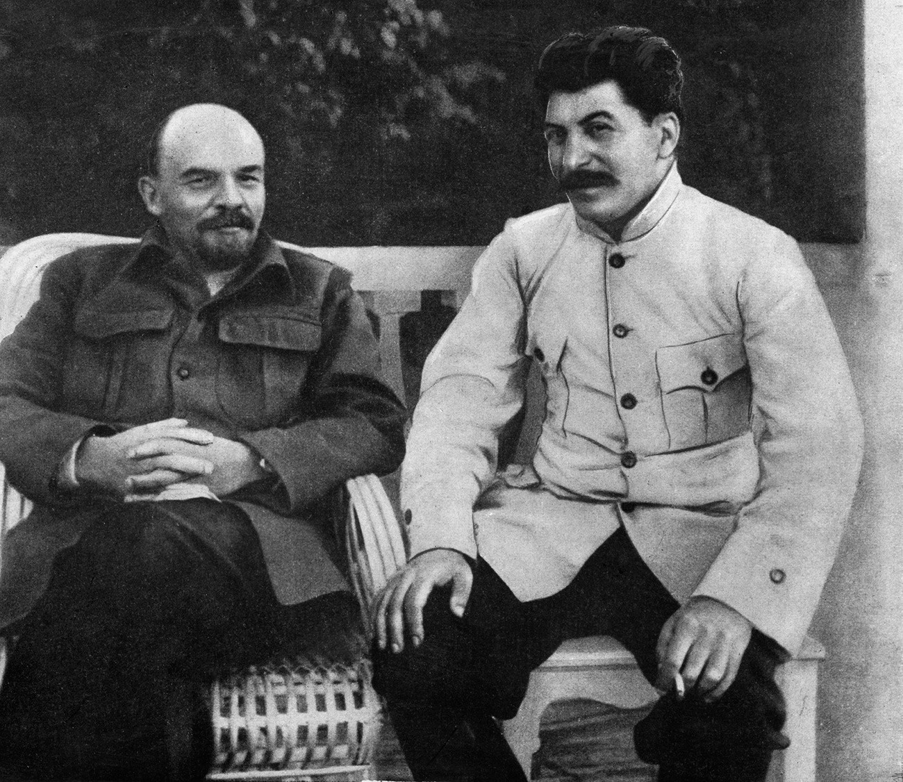 Лењин и Стаљин у Горком.
