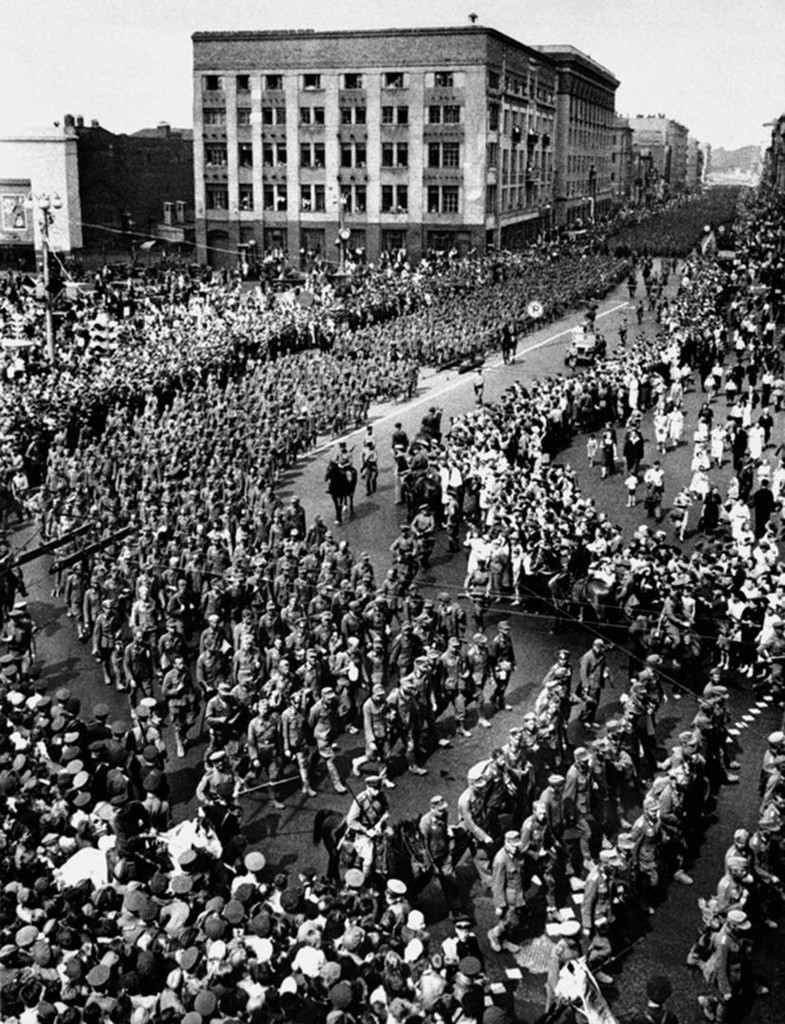 „Парада побеђених“, Москва, 1944.