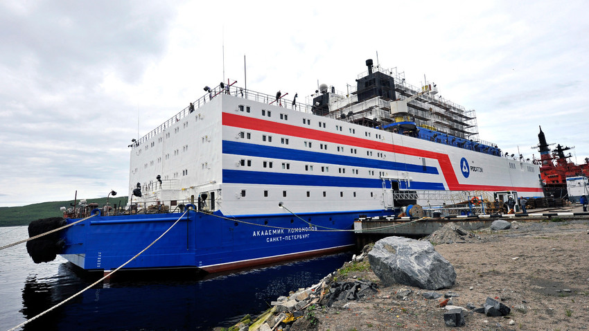 "The Akademik Lomonosov" painted in the colors of the Russian flag