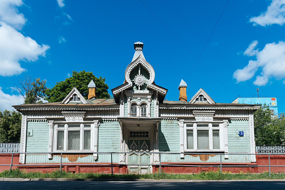 Von mondän bis einfach 12 sehenswerte Holzhäuser in Moskau Russia