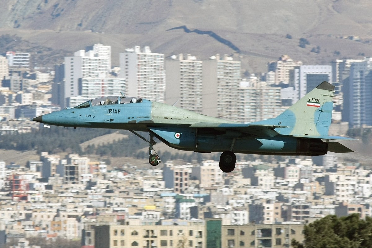 Iranski MiG-29UB 