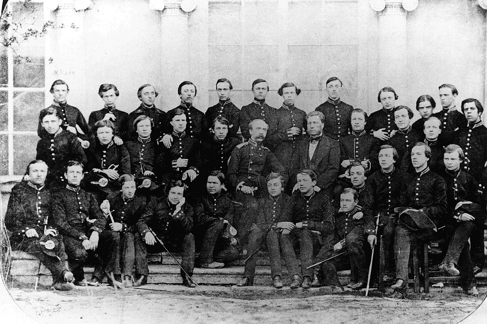 Tchaikovsky, 1859 (7º à esquerda, 1ª fileira)