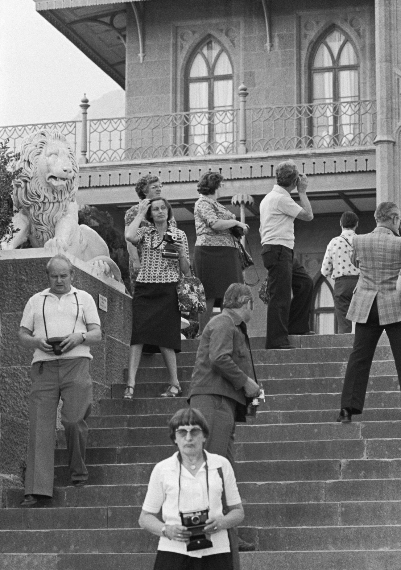 Groupe de touristes de RDA à Aloupka, Crimée. 1977