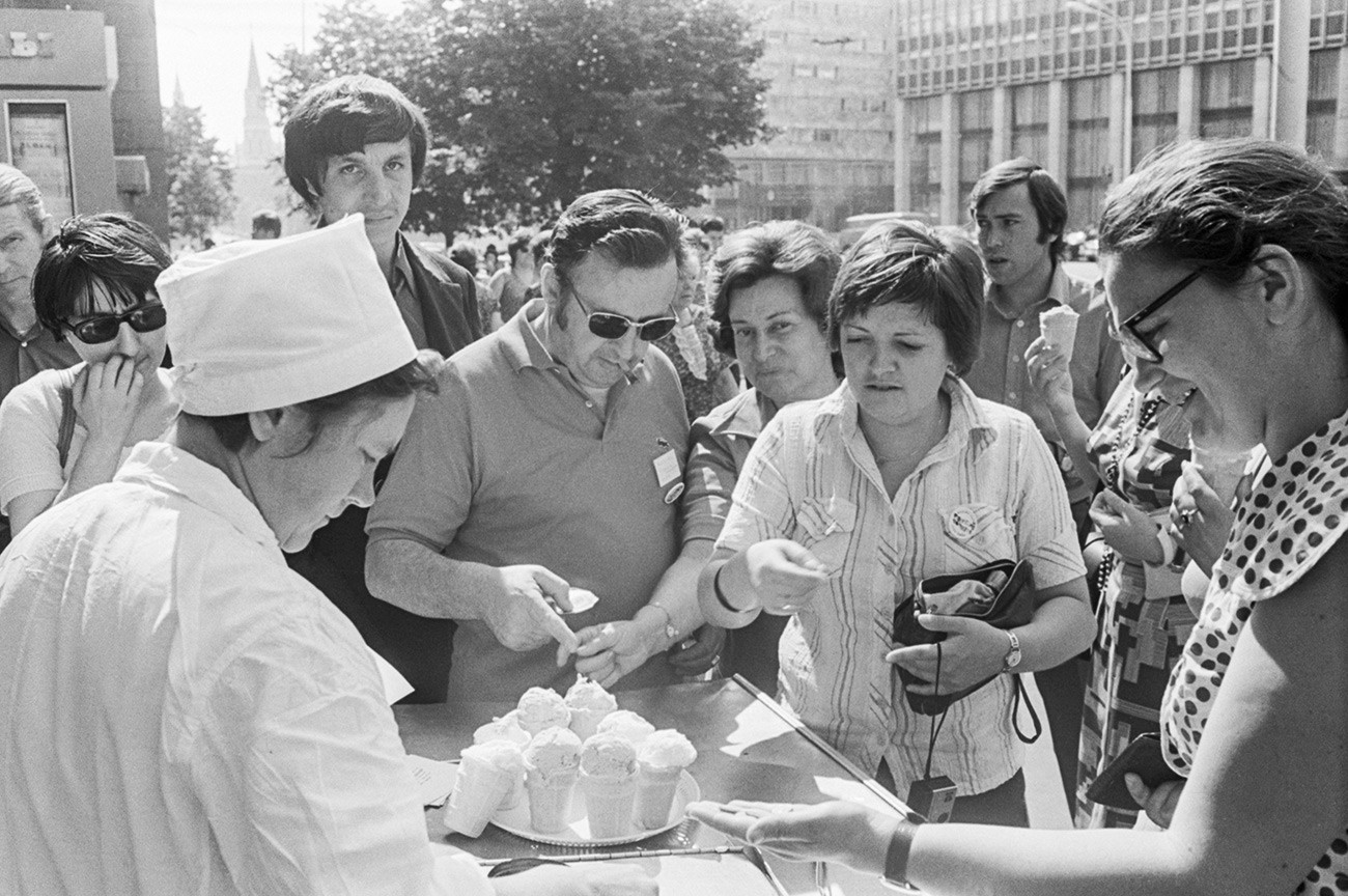 Tourists from France tasting Moscow ice-cream 1976