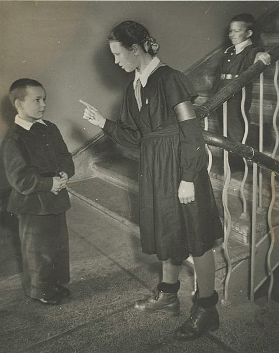 Directora de escuela, 1955-1959.