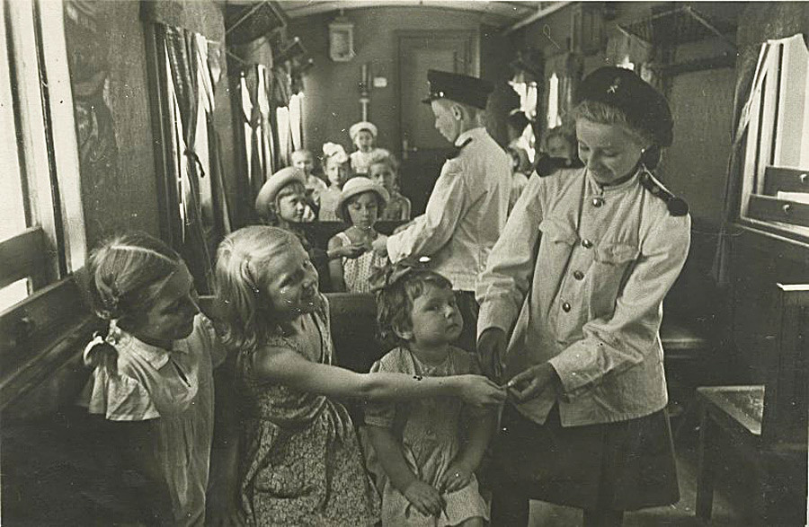 Ferrocarril para niños, 1945-1949.