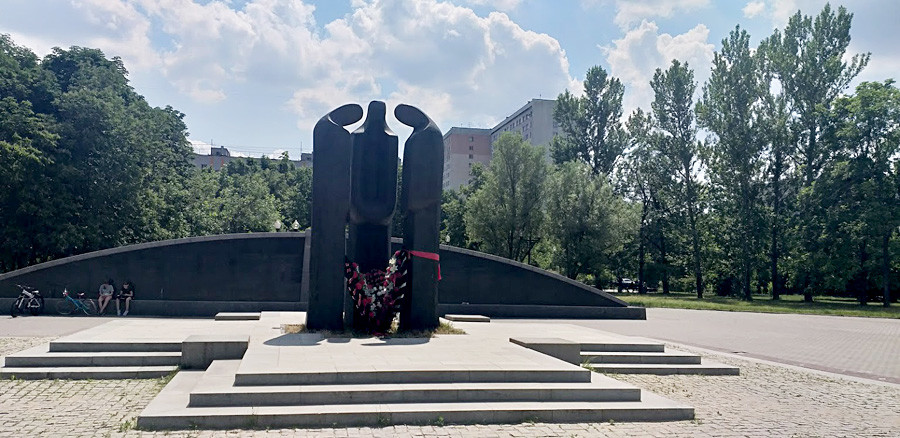 Monumento a coloro che sono rimasti insepolti, Mosca