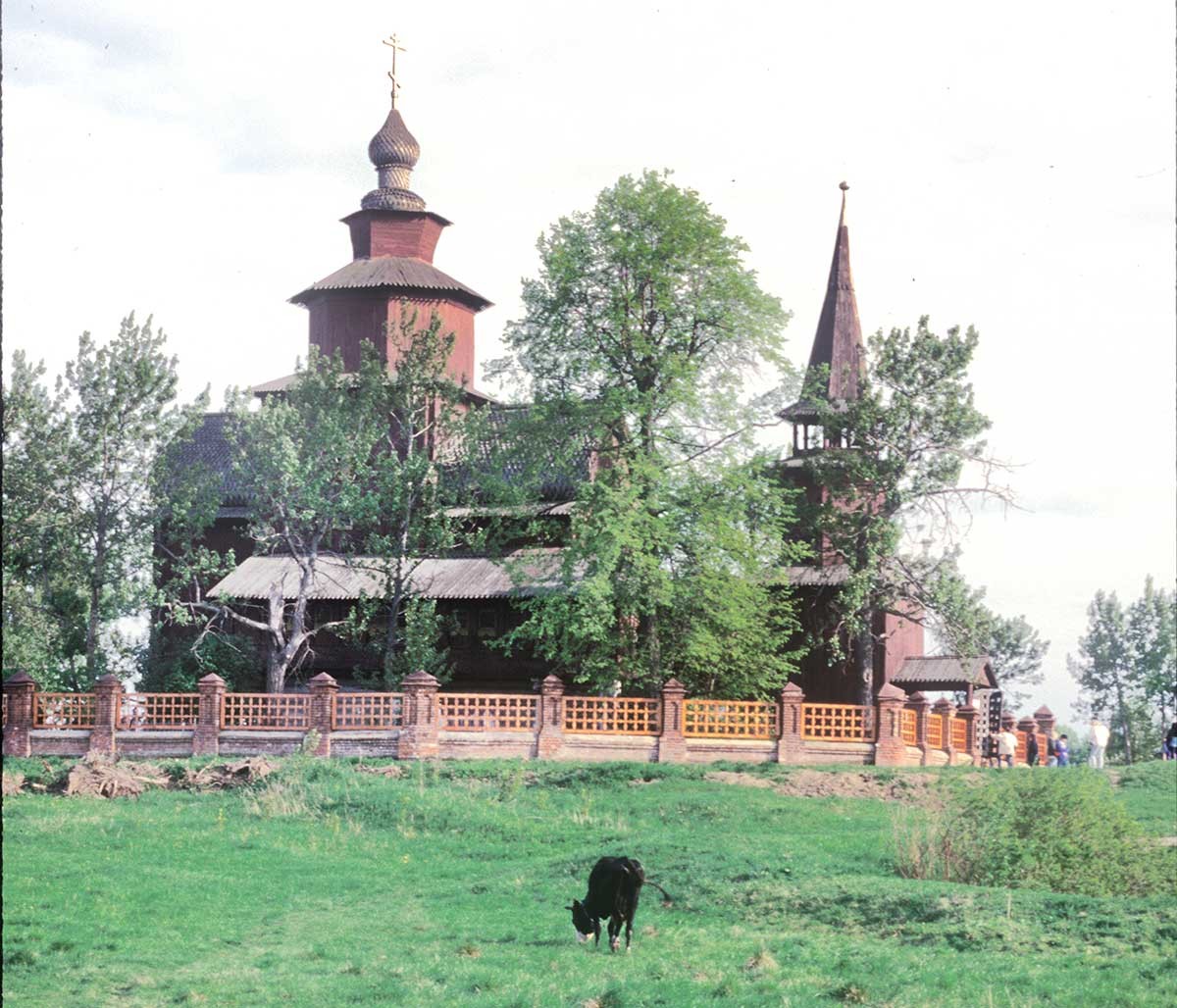 Chiesa di San Giovanni il Teologo sull’Ishnja. Vista nord. 21 maggio 1996