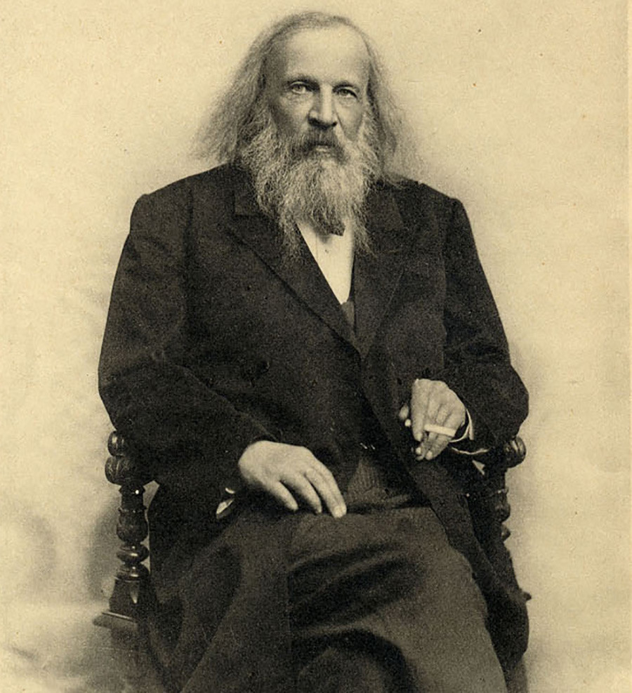 Dmítri Mendeleiev (1834 – 1907)