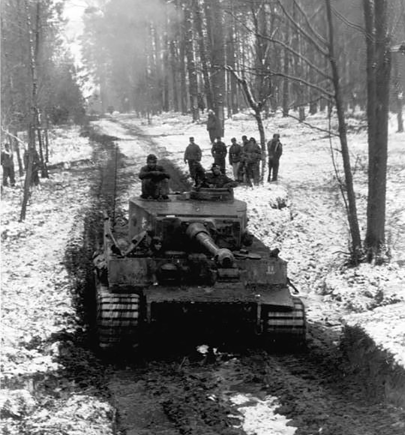 Njemački teški tenk Panzer VI Tigar.