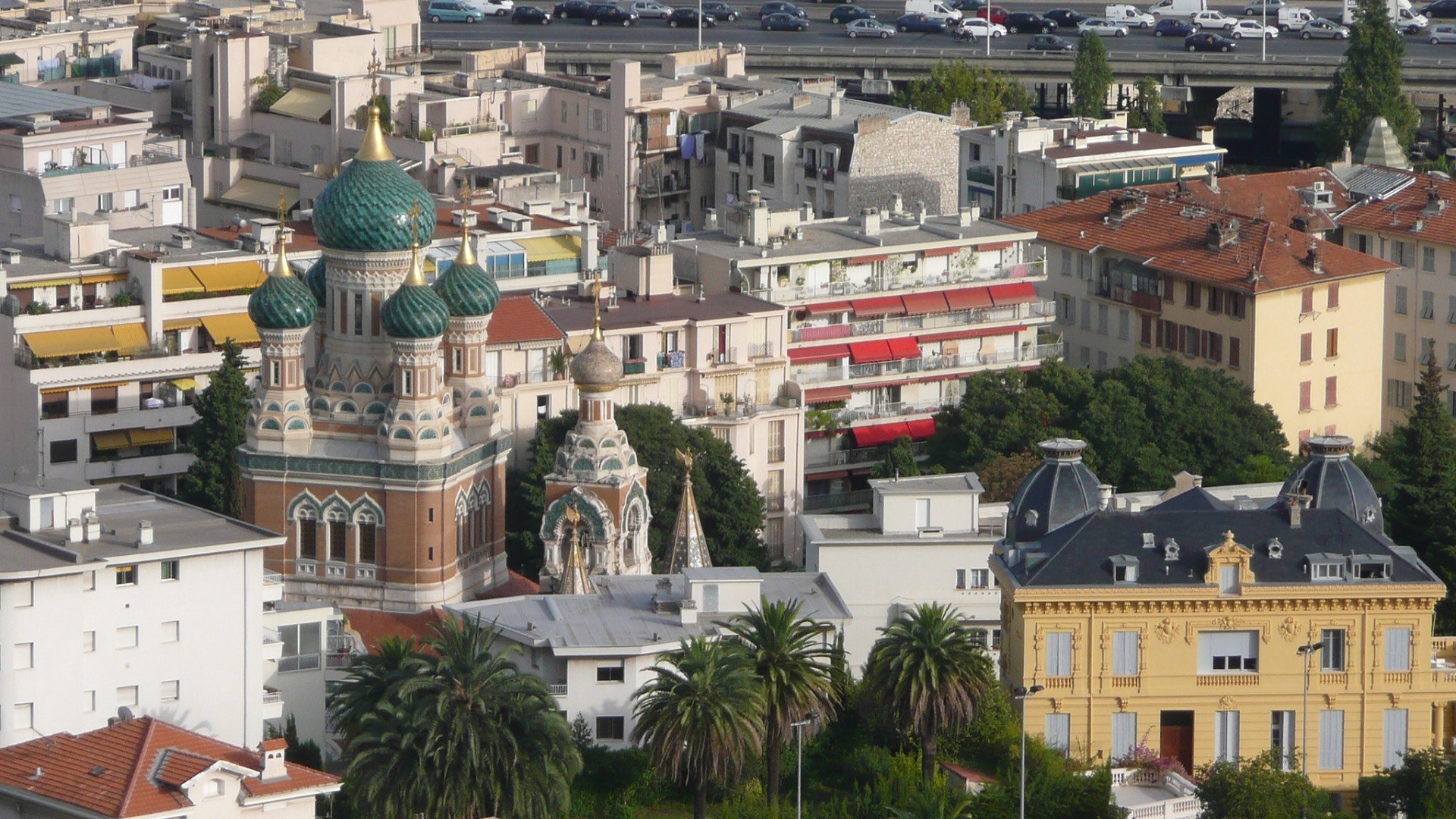 Vue sur la cathédrale orthodoxe russe Saint-Nicolas de Nice