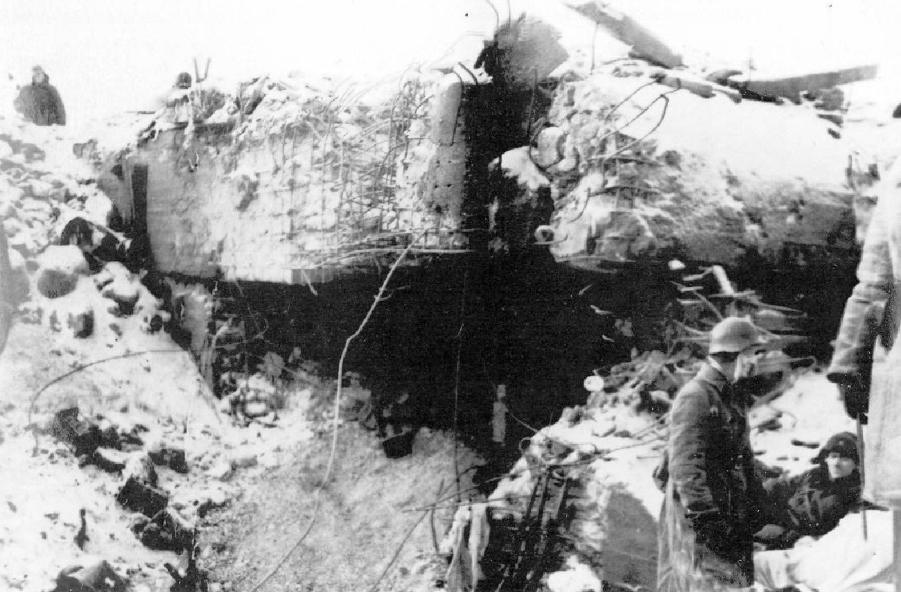 Фински бункер бр. 42 који је на Манерхејмовој линији уништила Црвена армија.