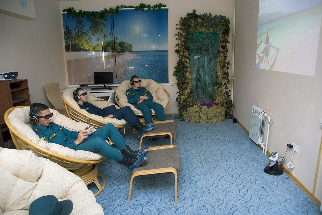 Une salle de relaxation au centre de secours local de Toula. Région de Toula, village de Ioujny