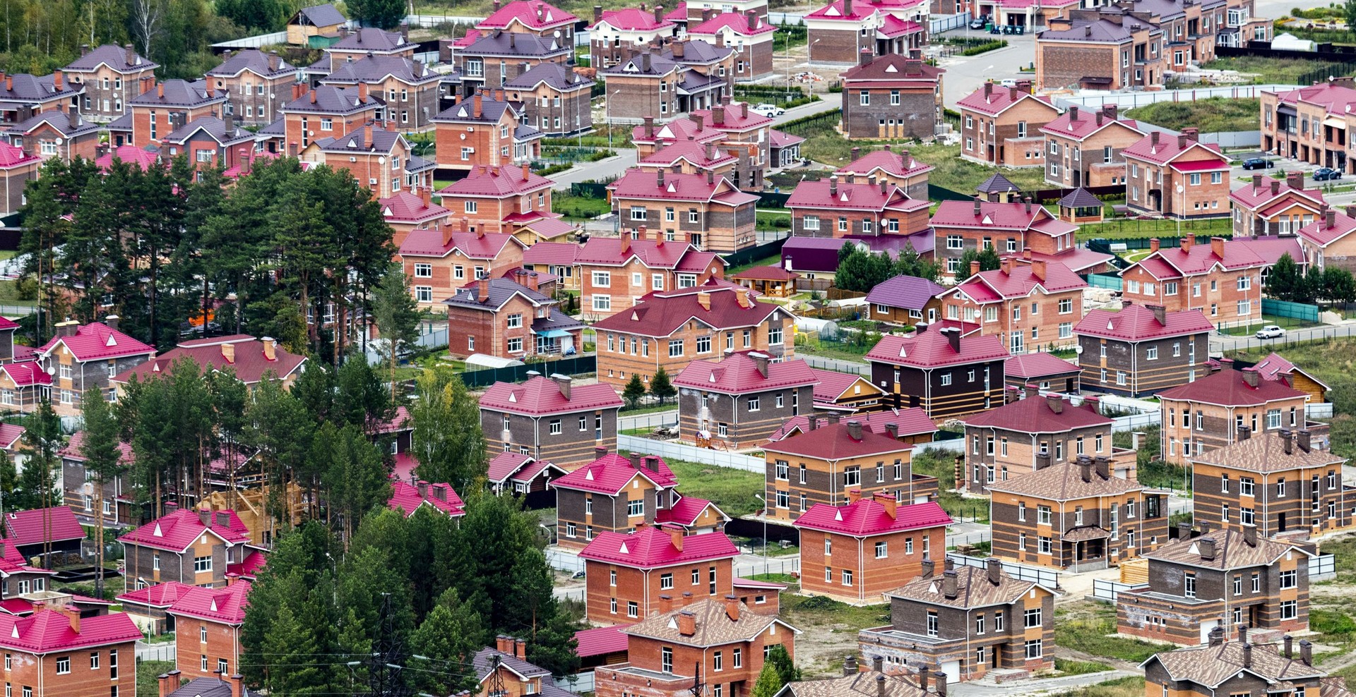 Pemandangan area permukiman di Tomsk dari atas.