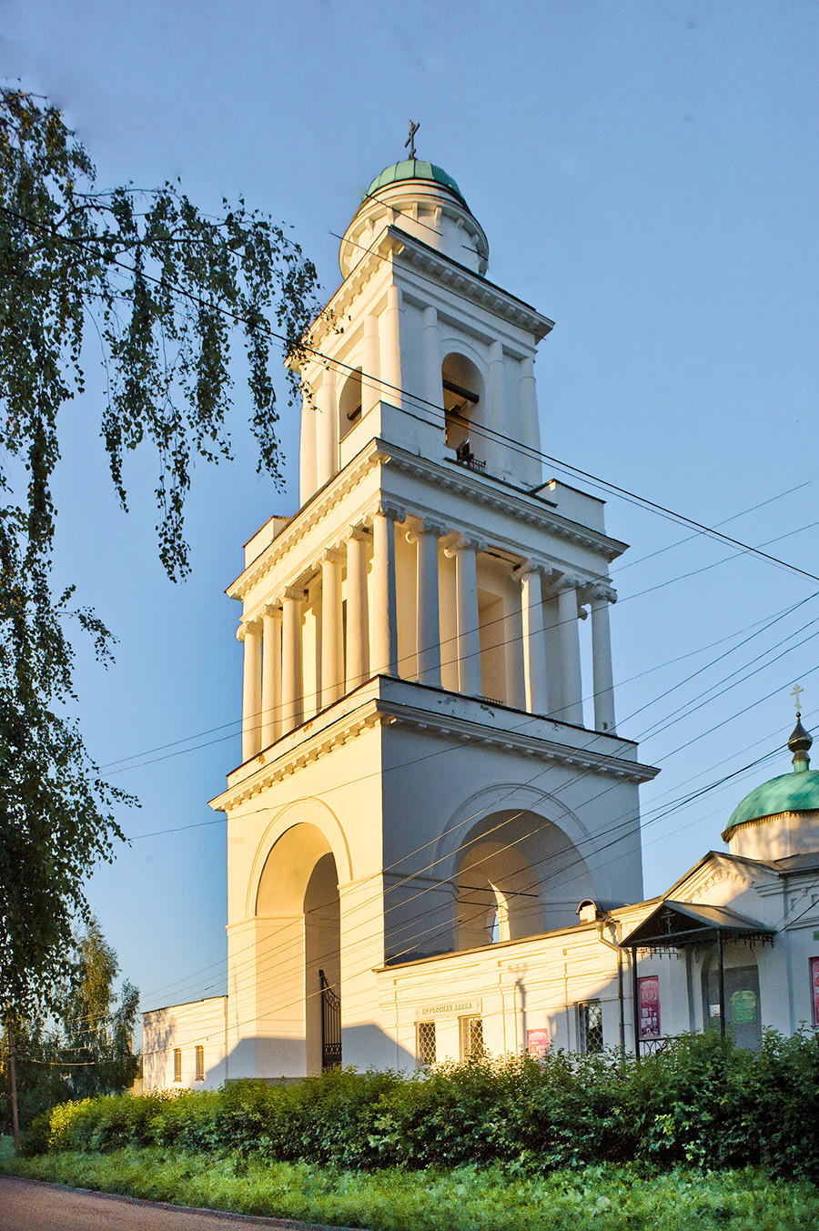 Bell tower of Cathedral of the Okovetsky Icon. Southwest view. August 24, 2016.