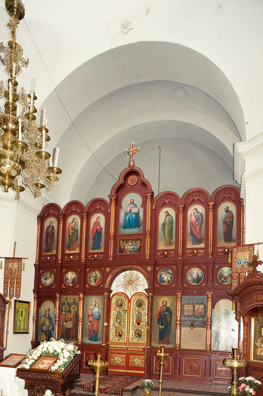 Cathedral of the Okovetsky Icon. Interior, view east toward new icon screen. August 24, 2016.