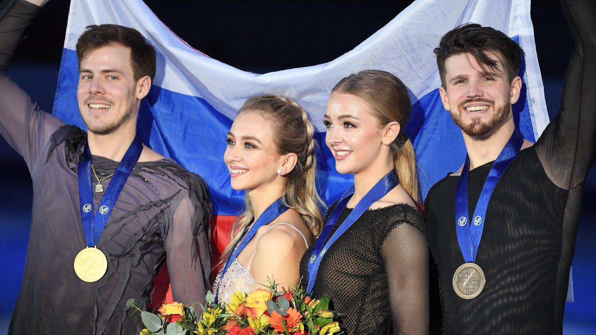 Les patineurs russes Victoria Sinitsina, Nikita Katsalapov, Alexandra Stepanova et Ivan Bukin