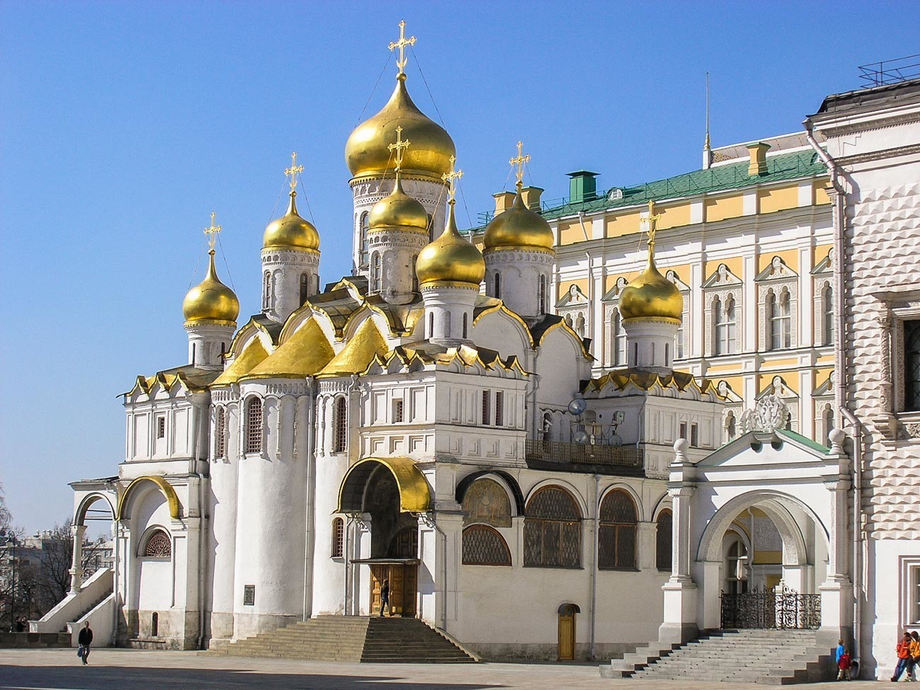 Katedral Blagoveschensky di dalam Kremlin Moskow.