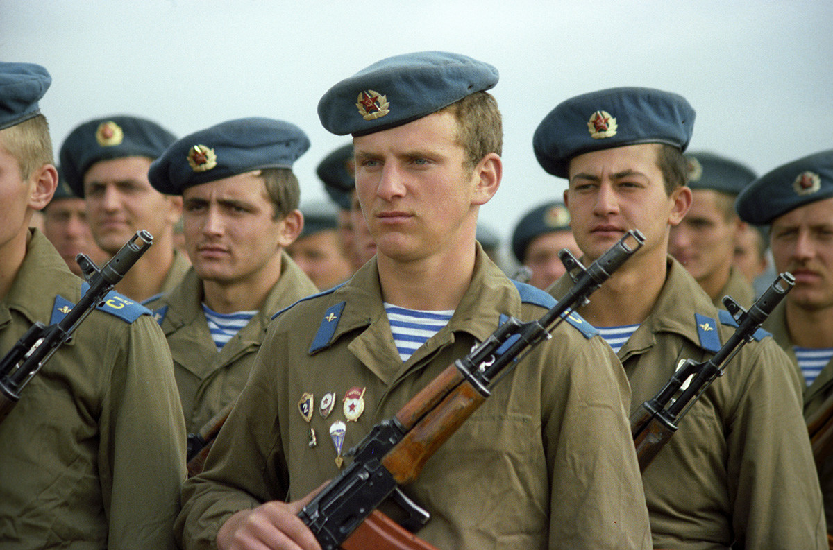 軍事演習に参加したソ連防空軍