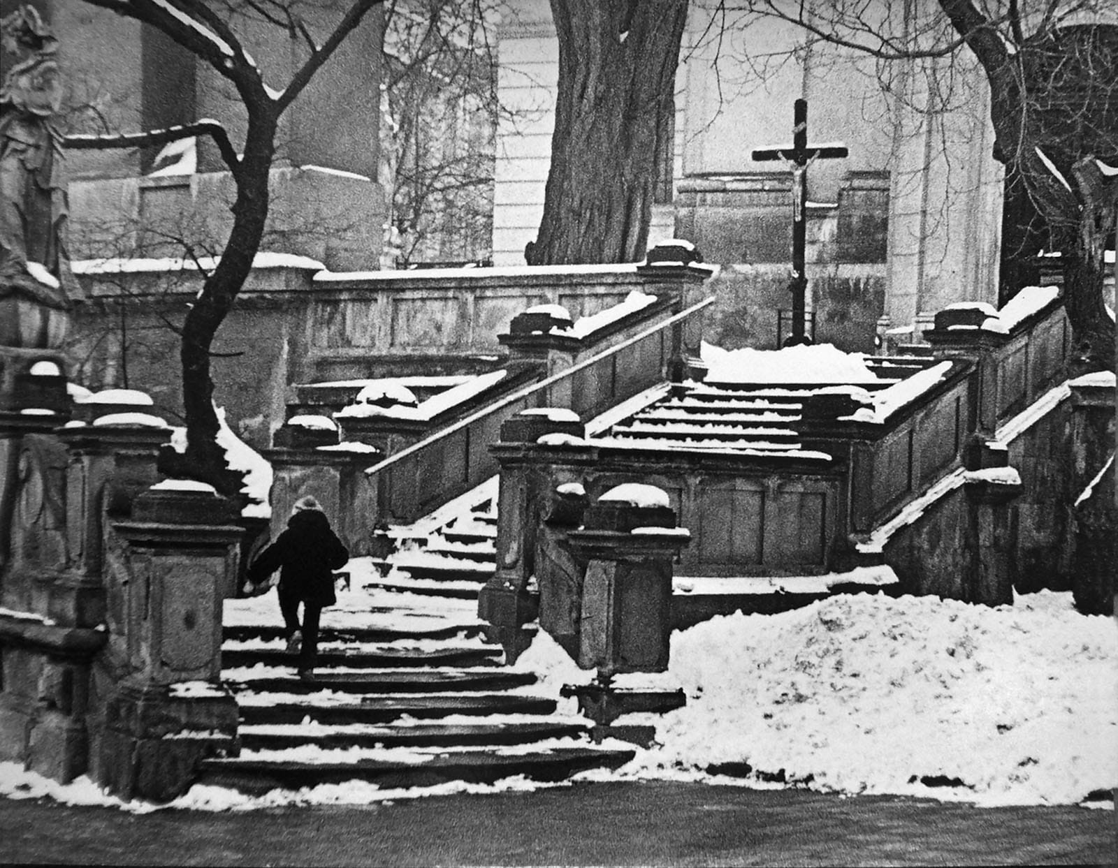  階段を上る　（リヴィウ、1979年）