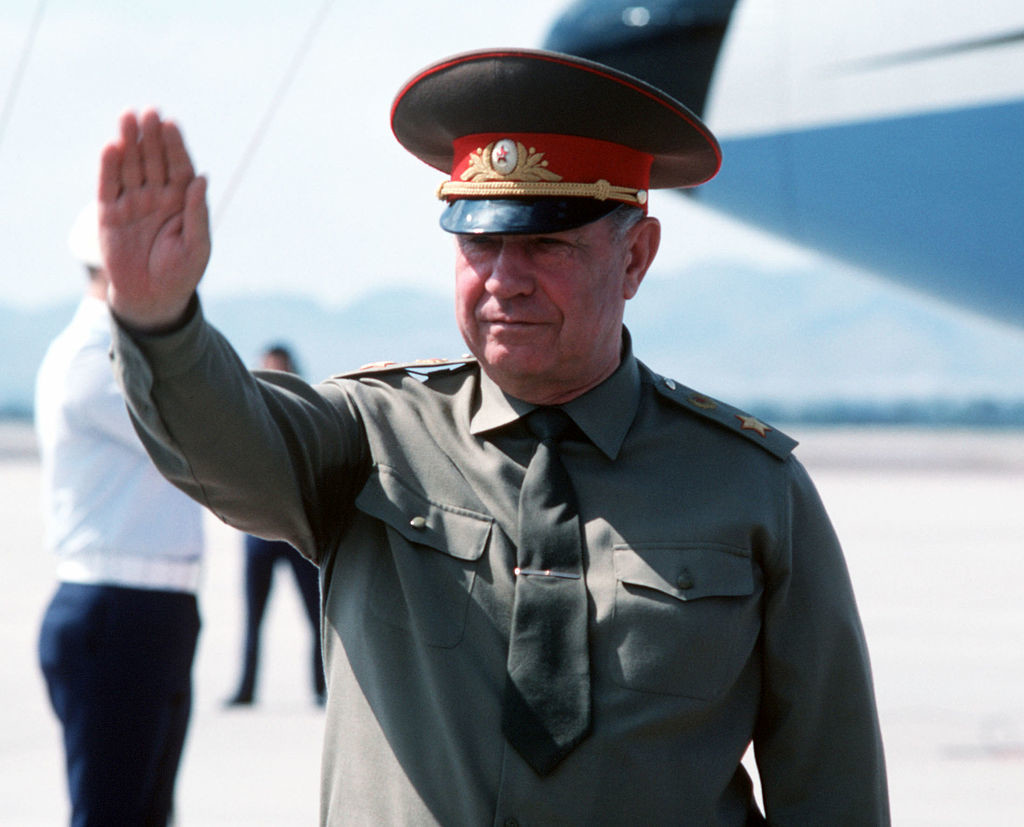 Le ministre de la Défense de l'URSS Dmitri Iazov lors de sa visite de travail aux États-Unis, 1989