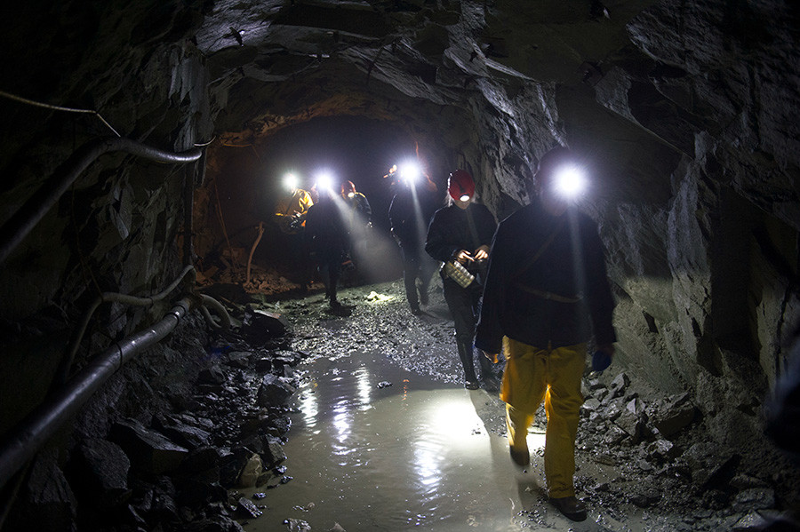 Delavci v rudniku zlata Berezovskij v Sverdlovski regiji