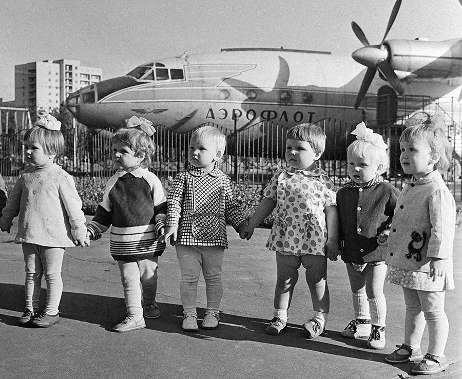 Cinema-avião em Voronej, 1974