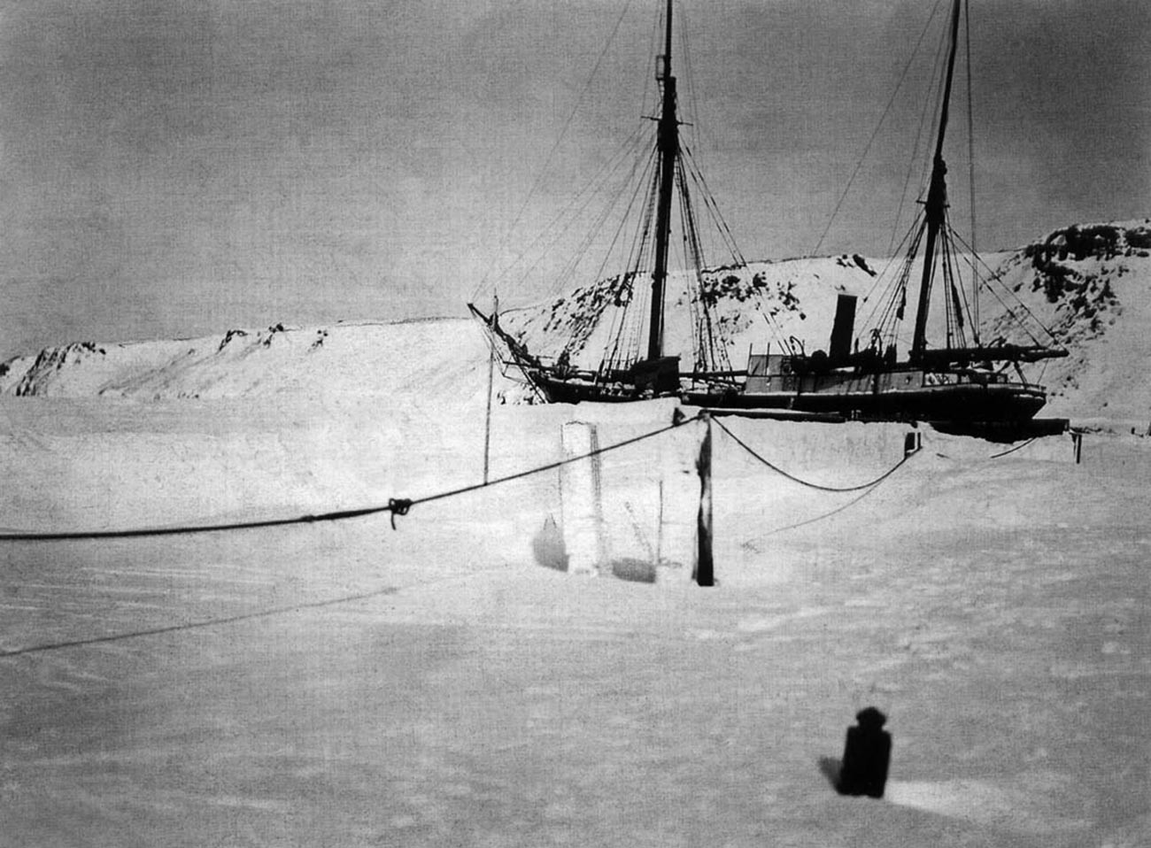 Hivernage du navire de Sedov près de l'archipel russe de la Nouvelle-Zemble