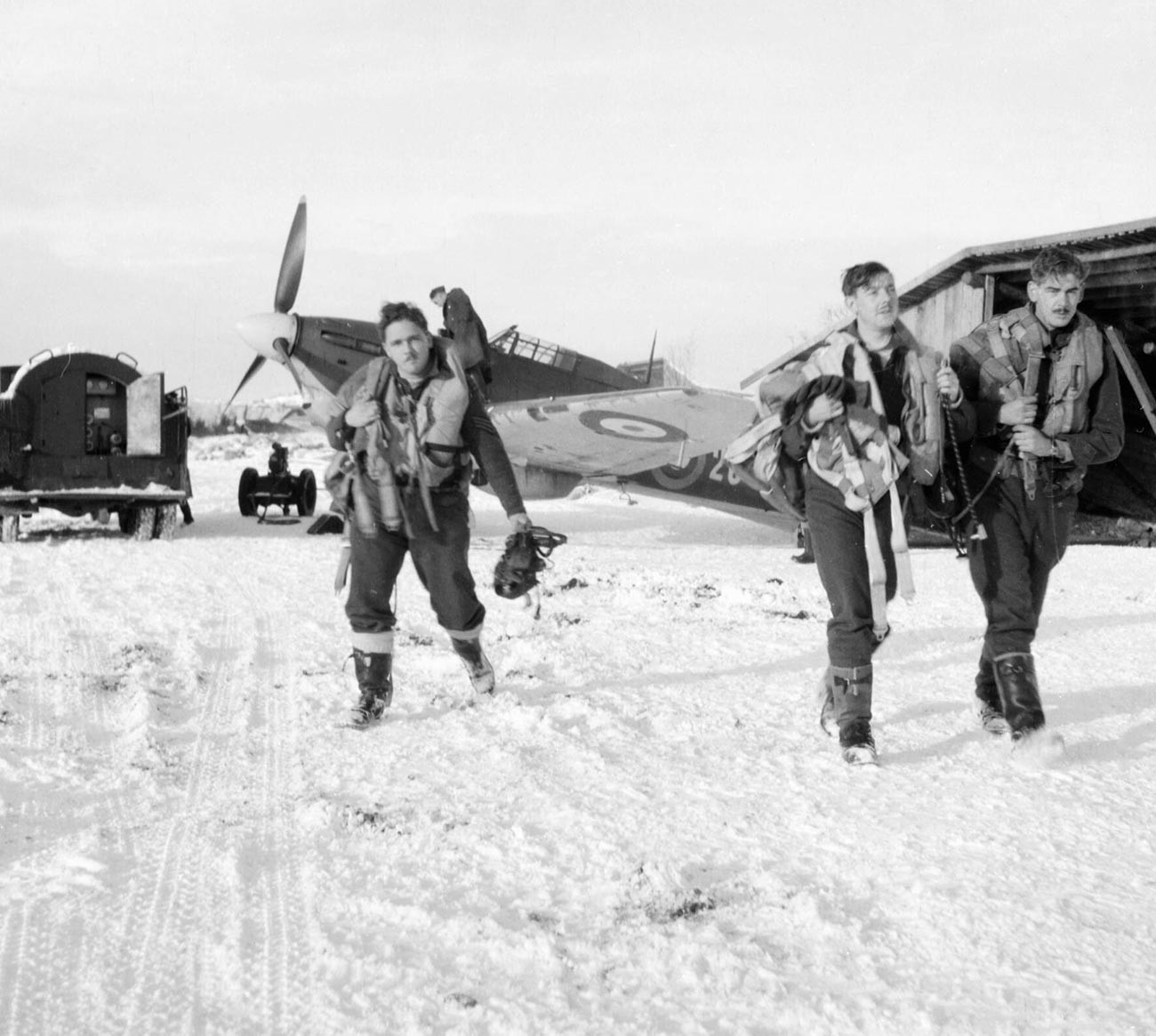 Британские летчики в СССР осенью 1941 года.