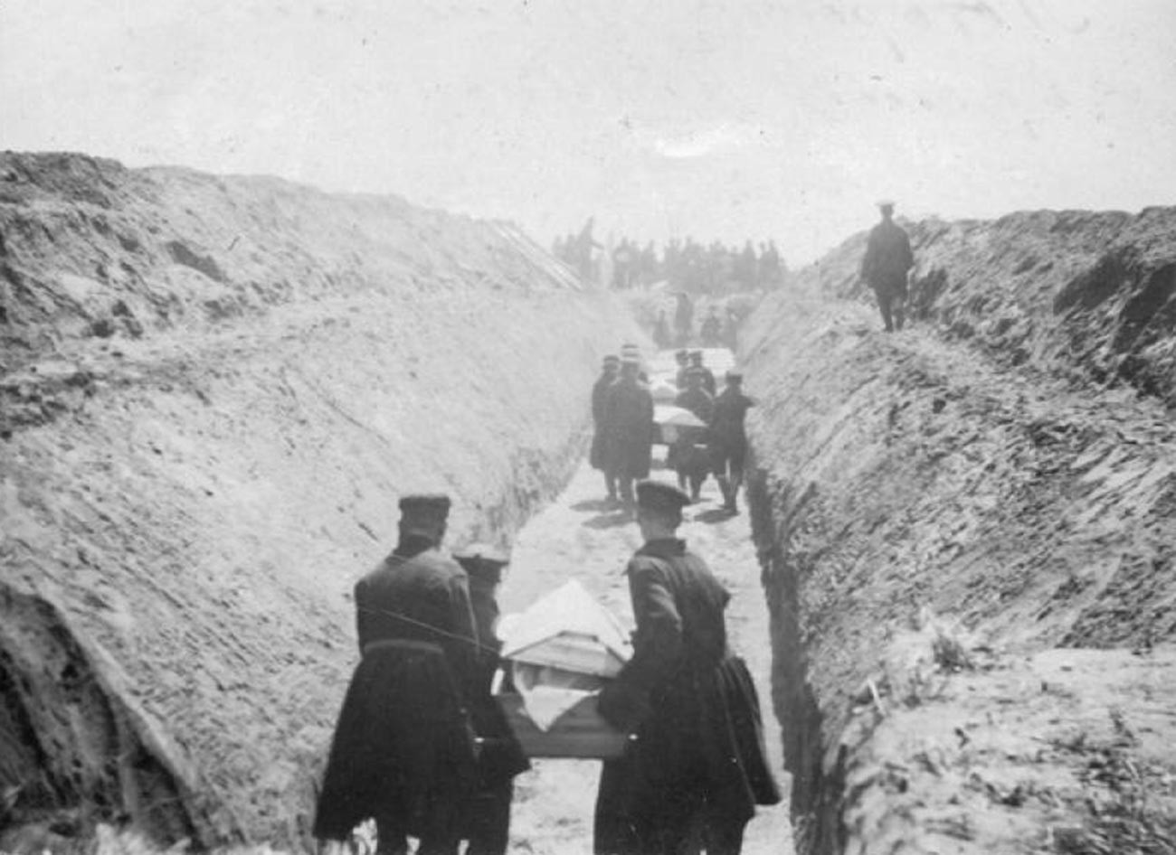 Funerals of the Khodynka victims, 1896.