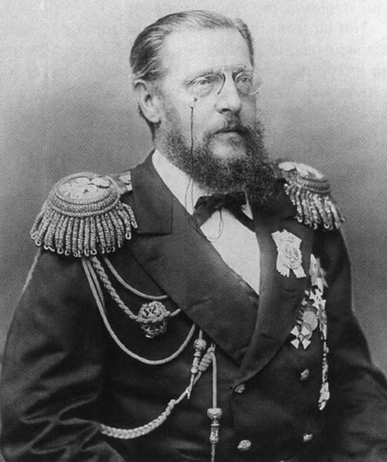 Veliki knez Konstantin Nikolajevič, Nikolajev oče
