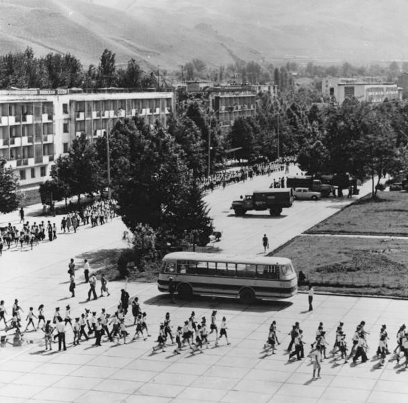 Le jour des pionniers au Tadjikistan, 19 mai 1972