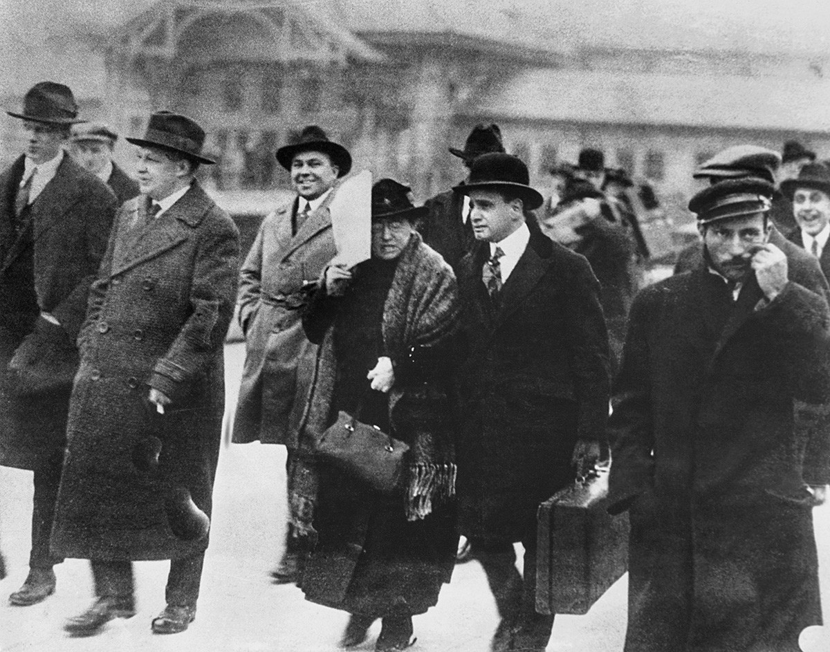 Emma Goldman with Attorney Harry Weinberger on the way to Ellis Island for departure.