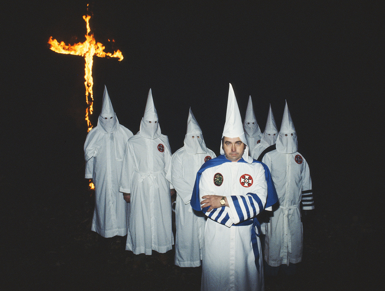 Apesar do regime autoritário na URSS, não havia grupos supremacistas como Ku Klux Klan (foto em Louisiana, 1997)