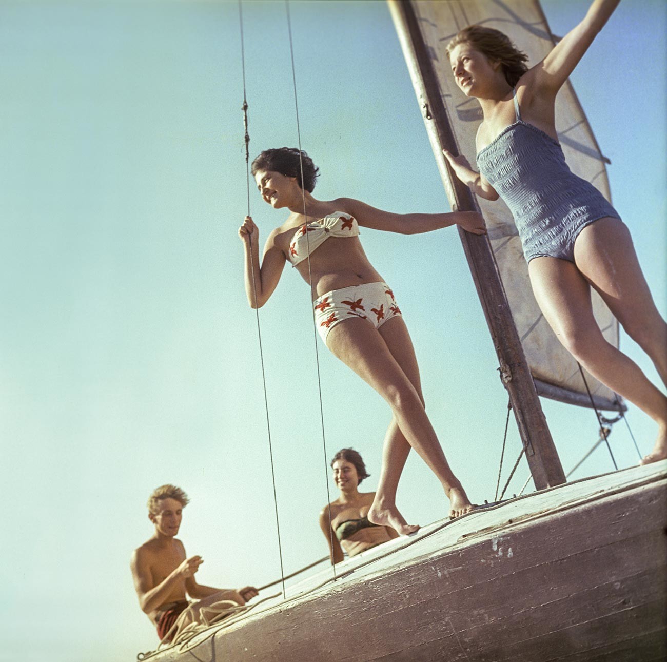 Berlayar dengan kapal pesiar, 1963.