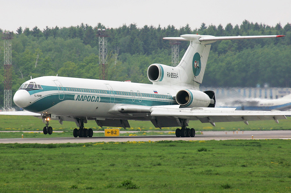 „Тупољев“ Ту-154М Аавионске компаније „Алроса“, раније  