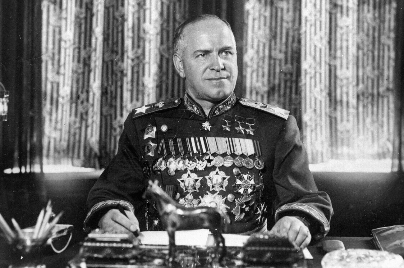 Marschall der Sowjetunion Georgi Schukow