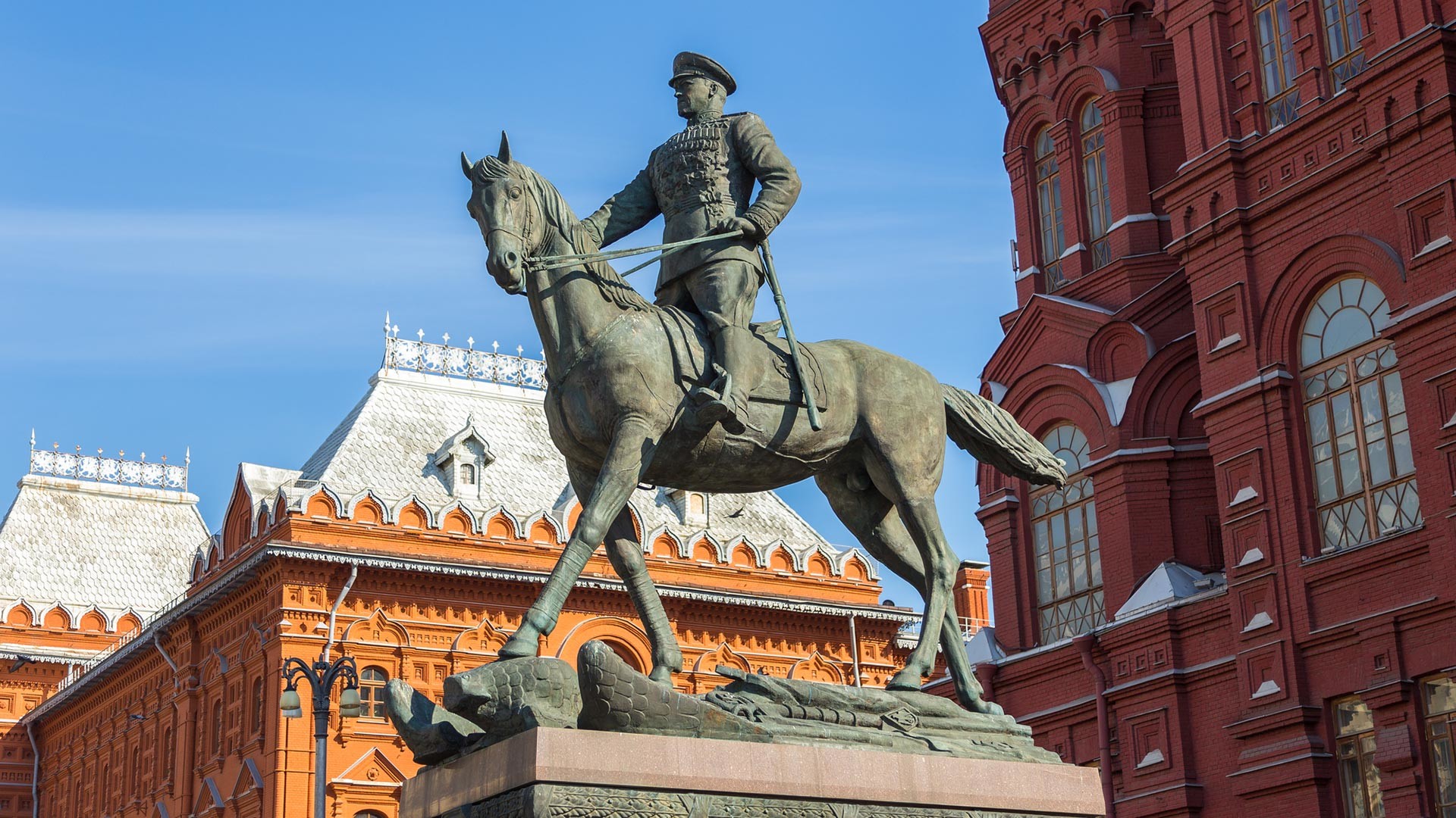 5 Most Controversial Monuments In Moscow Russia Beyond