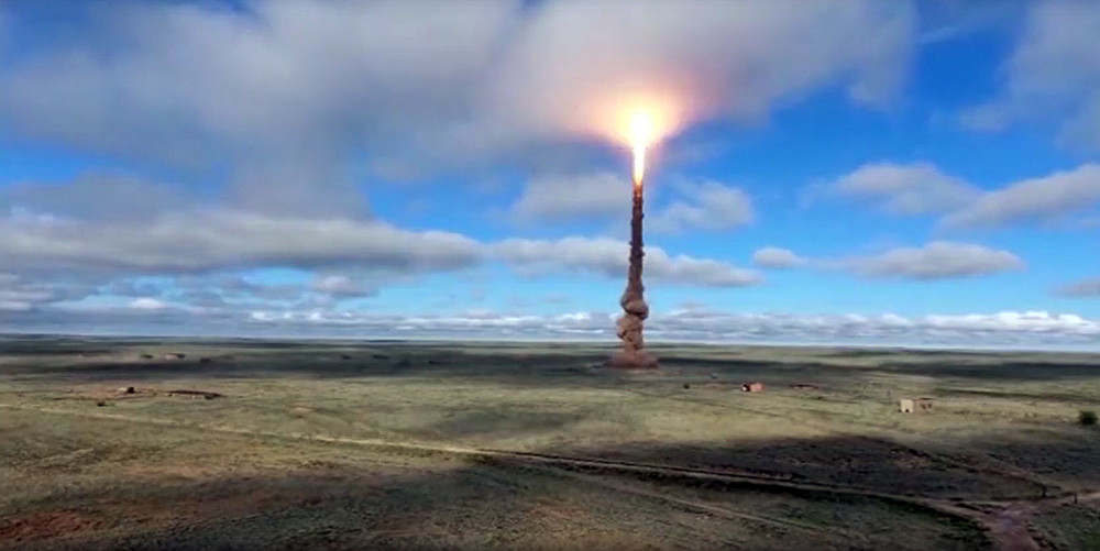 Видеоматериал на руското министерство на отбраната, представящ нова ракета за противоракетна отбрана по време на изпитателното й изстрелване в Казахстан, 2019 г.