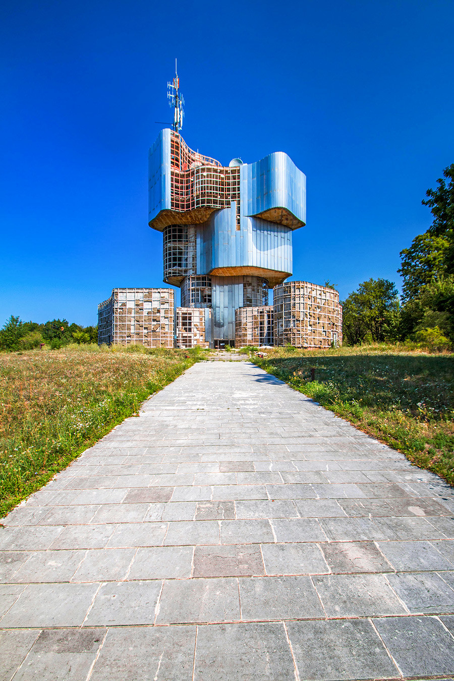 Croatia, Petrova Gora, Monument to the uprising of the people of Kordun and Banija Designed by Vojin Bakic.