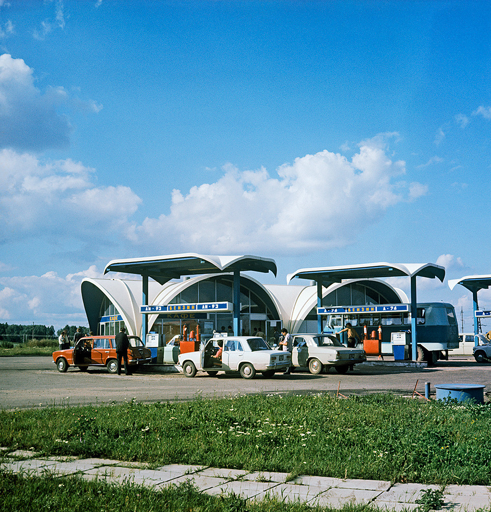 Station essence à Minsk, 1978

