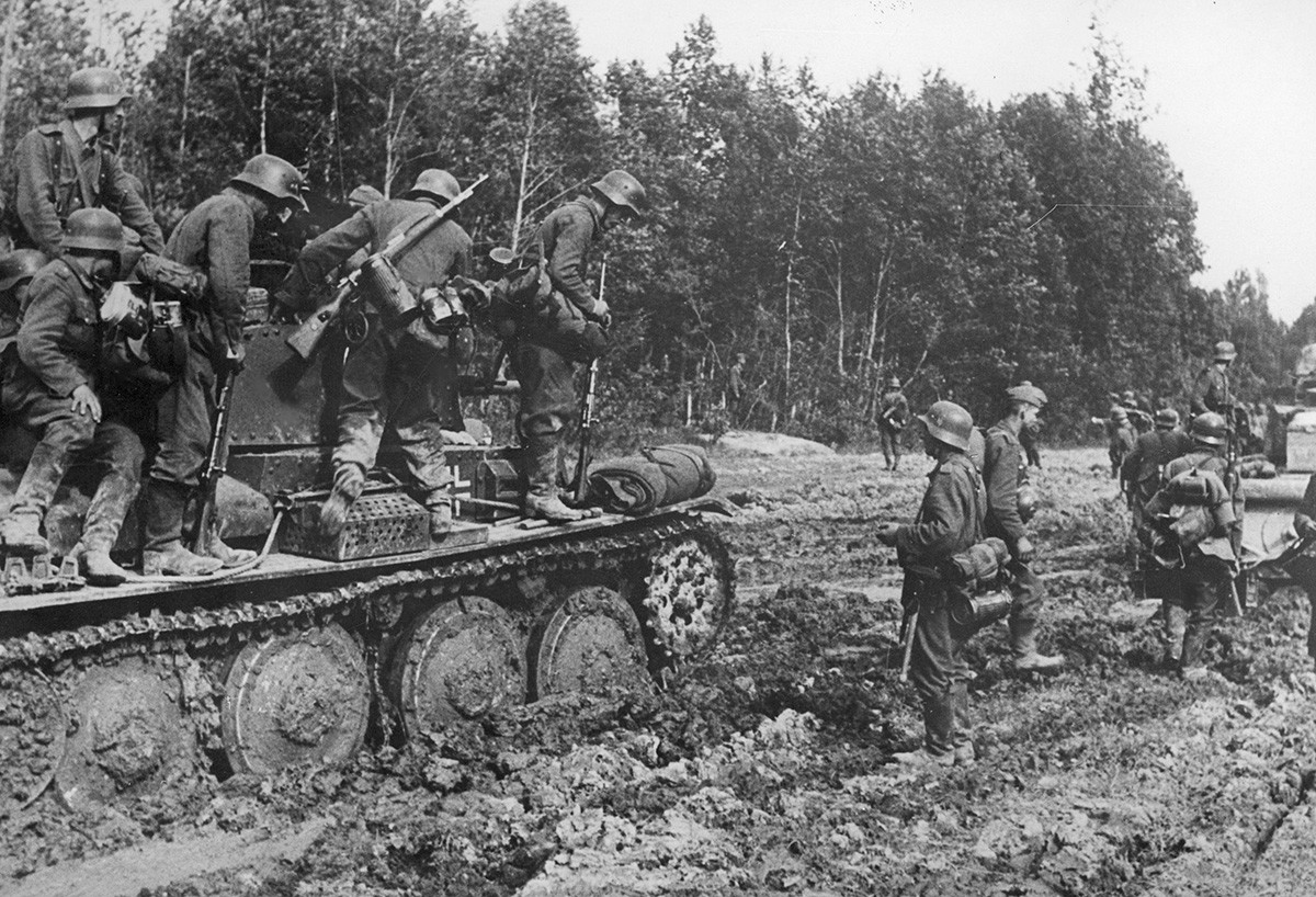 Немачки тенкови на подручју Ржева.