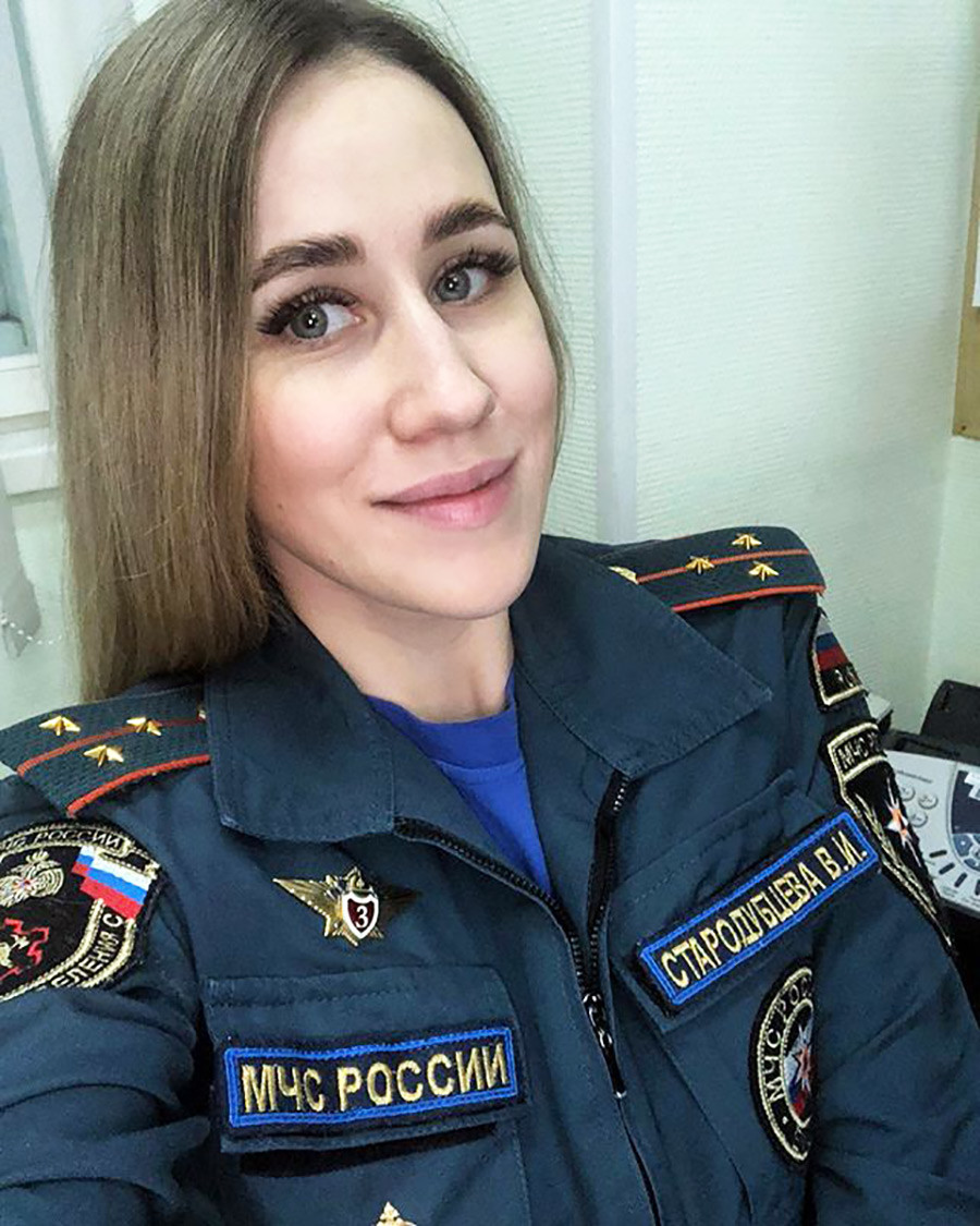 10 most BEAUTIFUL (and brave!) Russian female emergency rescuers ...