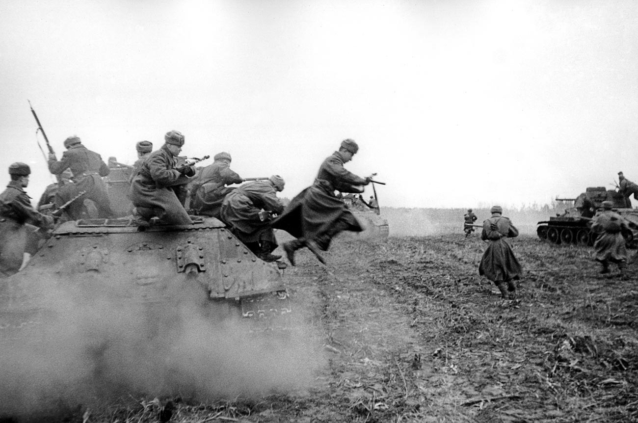 Совјетски десант у време напада на прилазима Будимпешти током Другог светског рата.