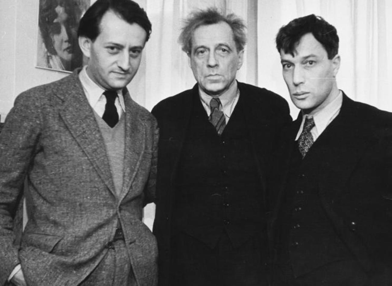 Od leve proti desni: Andre Malraux, Vsevolod Mejerhold, Boris Pasternak

